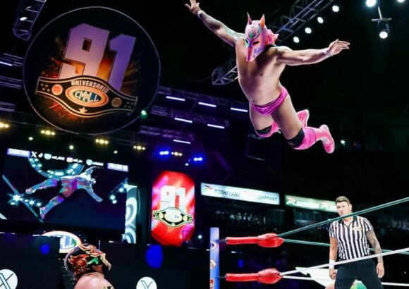 Luchas y Cena Mexicana